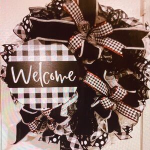 Black and White Checkered Welcome Wreath